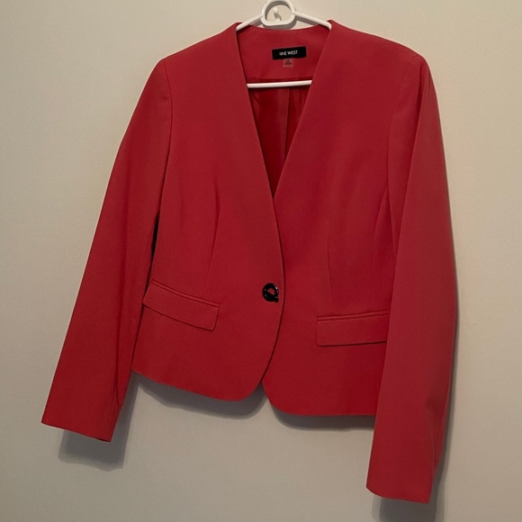 Nine West Three Piece Suit - Picture 8 of 8